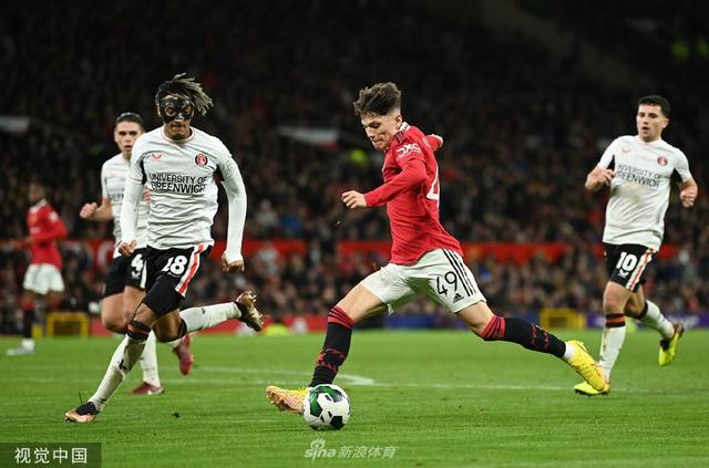 更是对其在 更是对其在